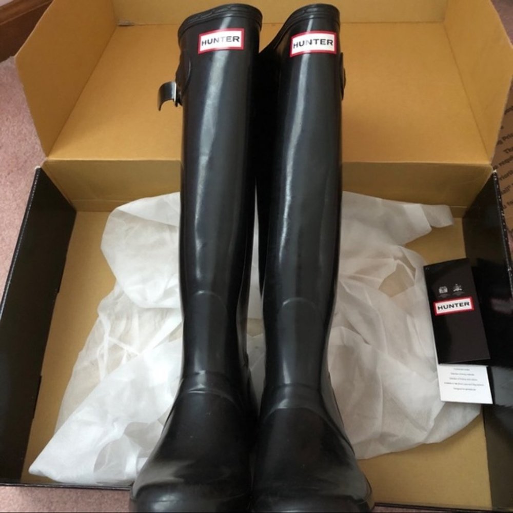 Tall Glossy Hunter Rain Boots